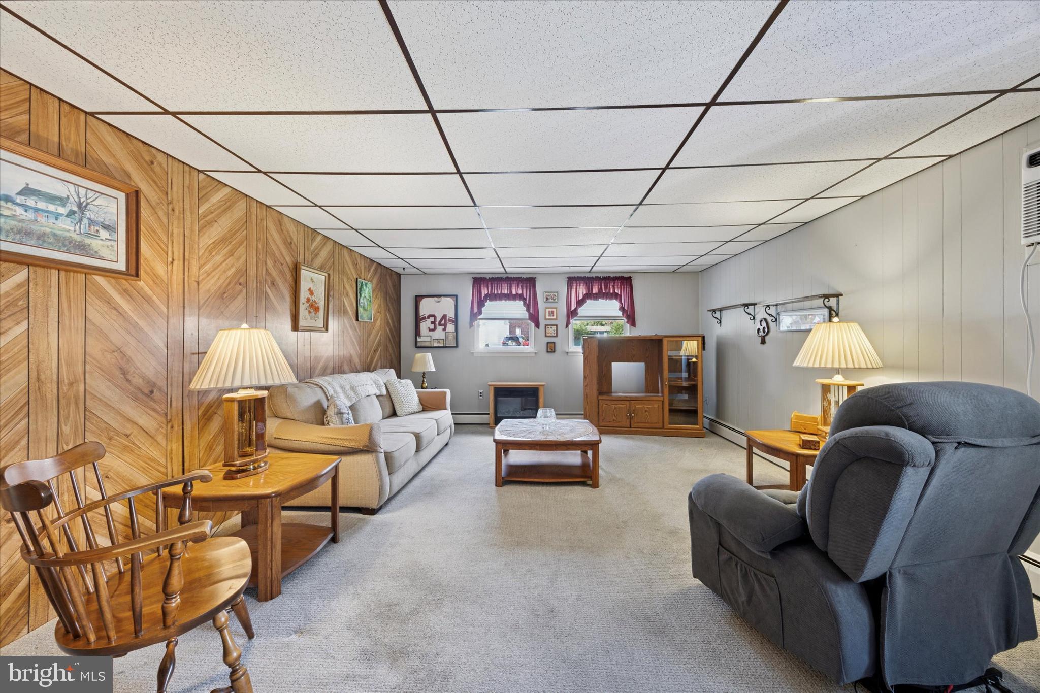 2815 Quaint Street Secane, PA 19018 - Photo 8 of 25