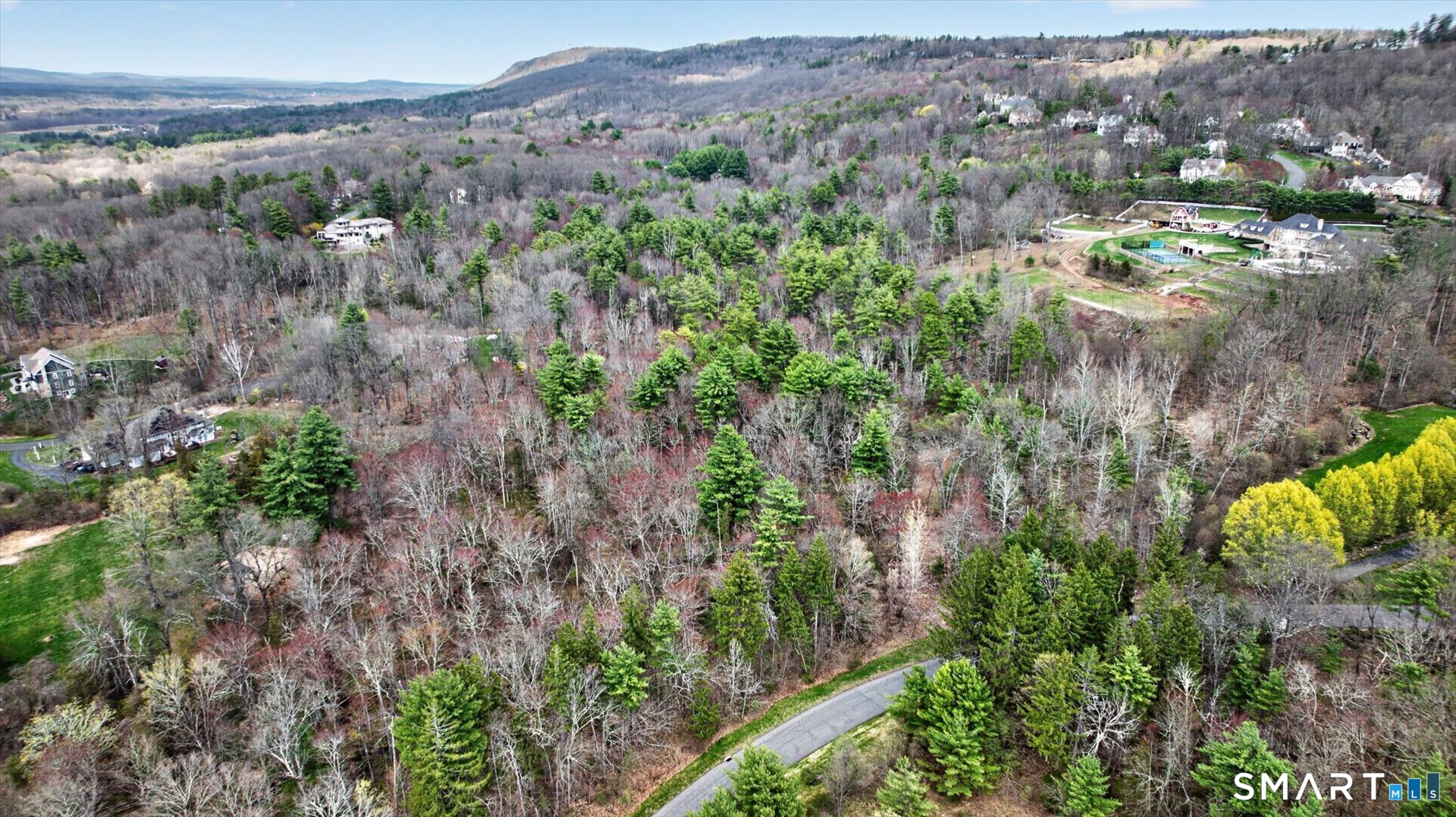 20 Breezy Knoll Avon, CT 06001 - Photo 2 of 17 an aerial view of multiple house