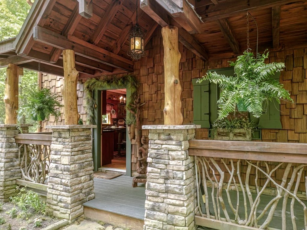 360 Cascade Point Ellijay, GA 30540 - Photo 13 of 50 Gallery Image 13