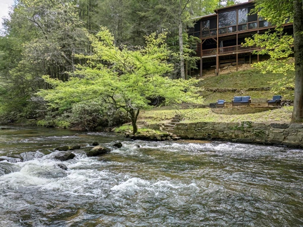 360 Cascade Point Ellijay, GA 30540 - Photo 4 of 50 Gallery Image 4