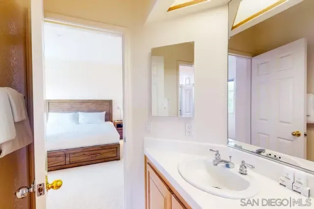 $13,900 | 863 Starflower Road, Encinitas, CA 92024