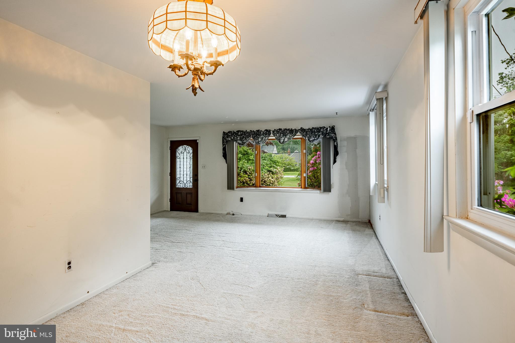 1342 Morstein Road West Chester, PA 19380 - Photo 8 of 40 Dinning room