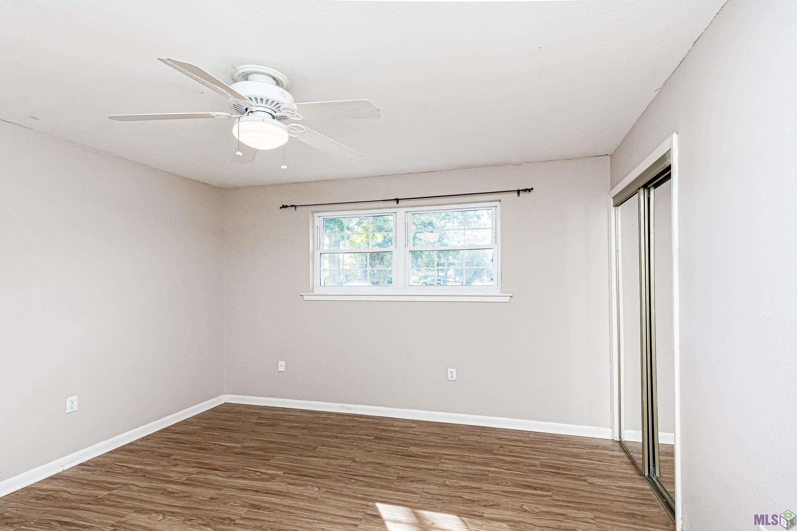 775 Dentation Drive Baton Rouge, LA 70808 - Photo 4 of 10 PRIMARY BEDROOM