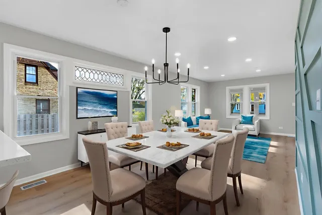 $349,900 | 407 North Liberty Street, Elgin, IL 60120