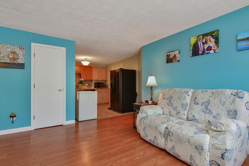 35 Log Street, Unit 2H Manchester, NH 03102 - Photo 23 of 24 Gallery Image 23