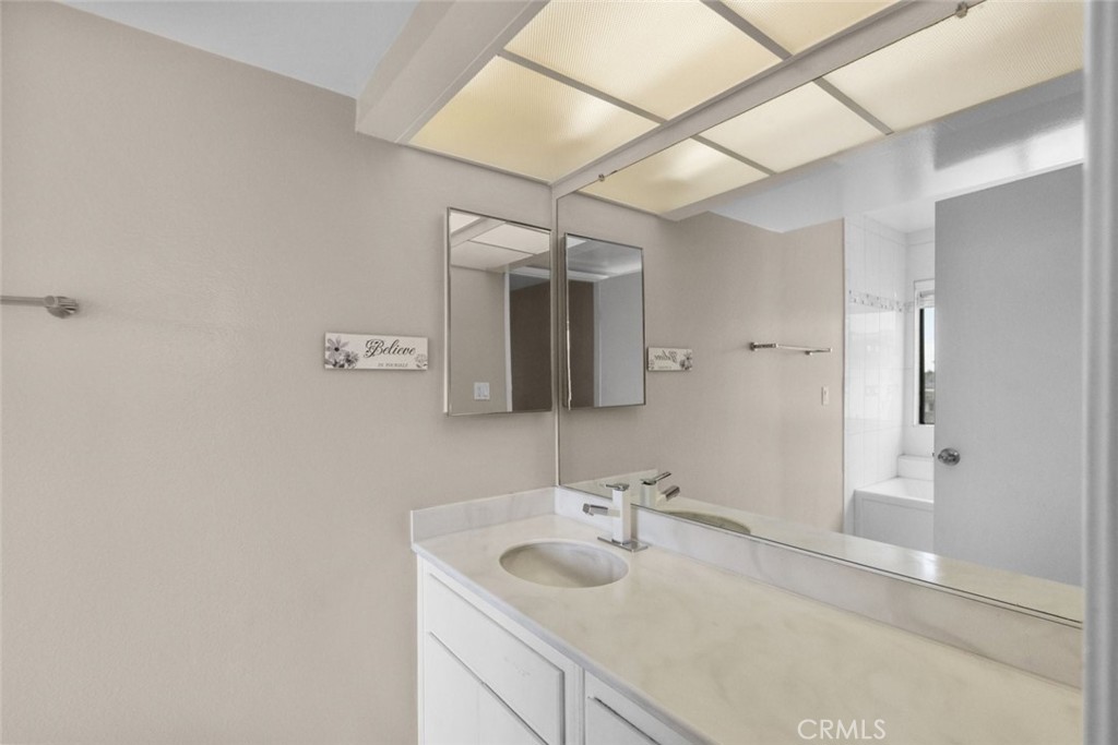 336 West California Avenue, Unit 303 Glendale, CA 91203 - Photo 23 of 27