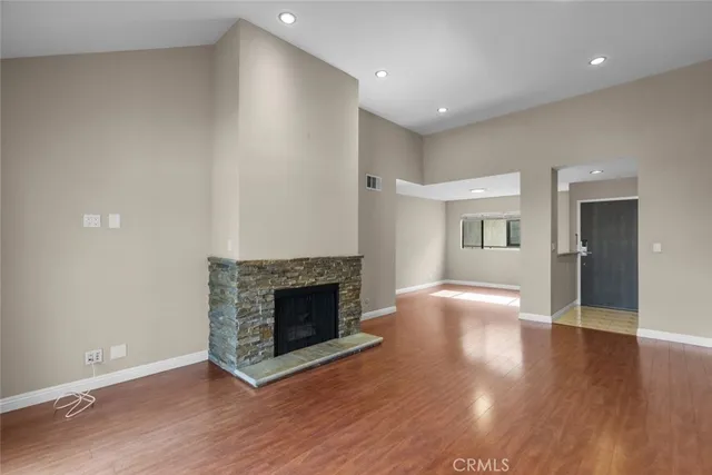 $750,000 | 336 West California Avenue, Unit 303, Glendale, CA 91203