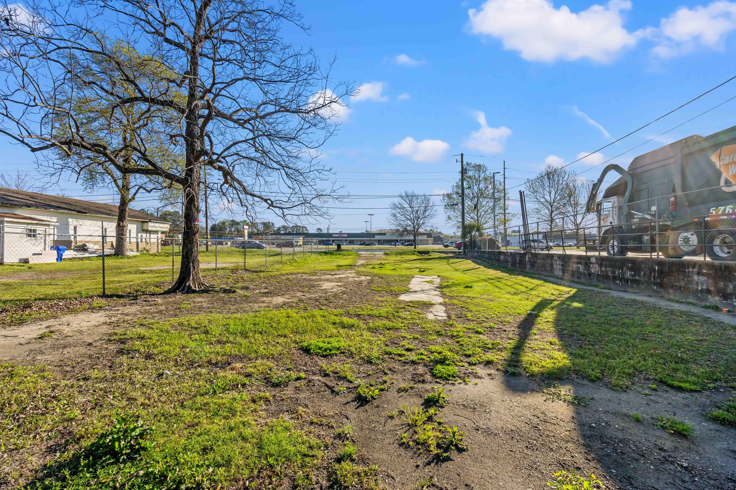 5259 Rivers Avenue North Charleston, SC 29406 - Photo 7 of 7 EYE00004