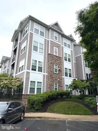 $239,800 | 1301 Karen Boulevard, Unit 201, Capitol Heights, MD 20743