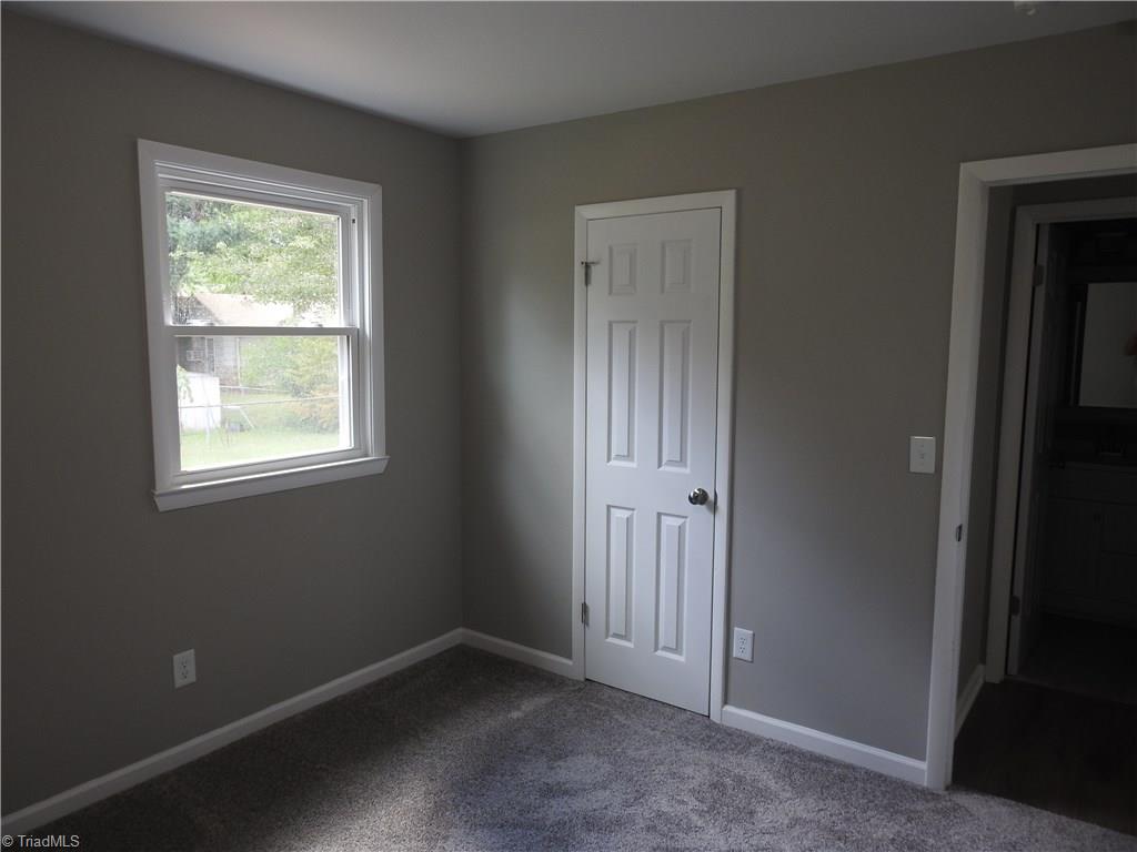 326 Ridgecrest Drive King, NC 27021 - Photo 14 of 22 Gallery Image 14