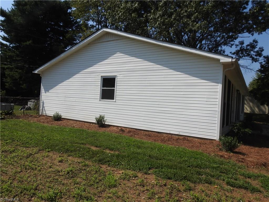 326 Ridgecrest Drive King, NC 27021 - Photo 22 of 22 Gallery Image 22