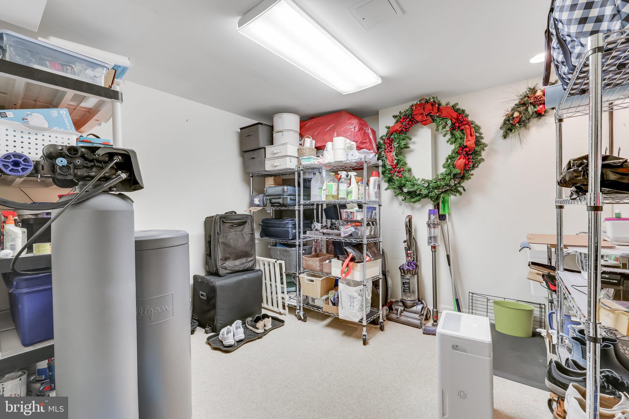 11410 Hollow Timber Way Reston, VA 20194 - Photo 41 of 55