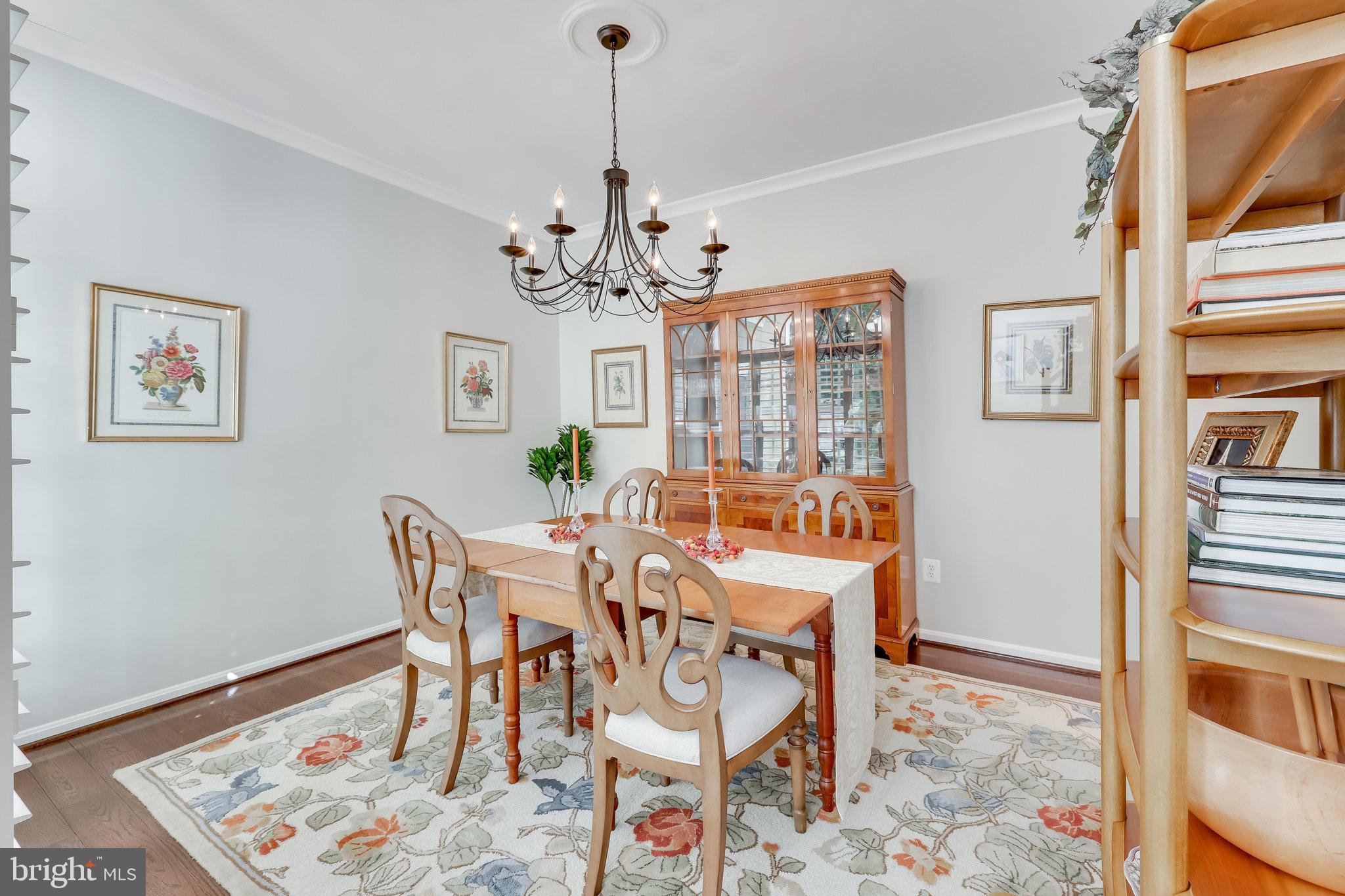 11410 Hollow Timber Way Reston, VA 20194 - Photo 6 of 55