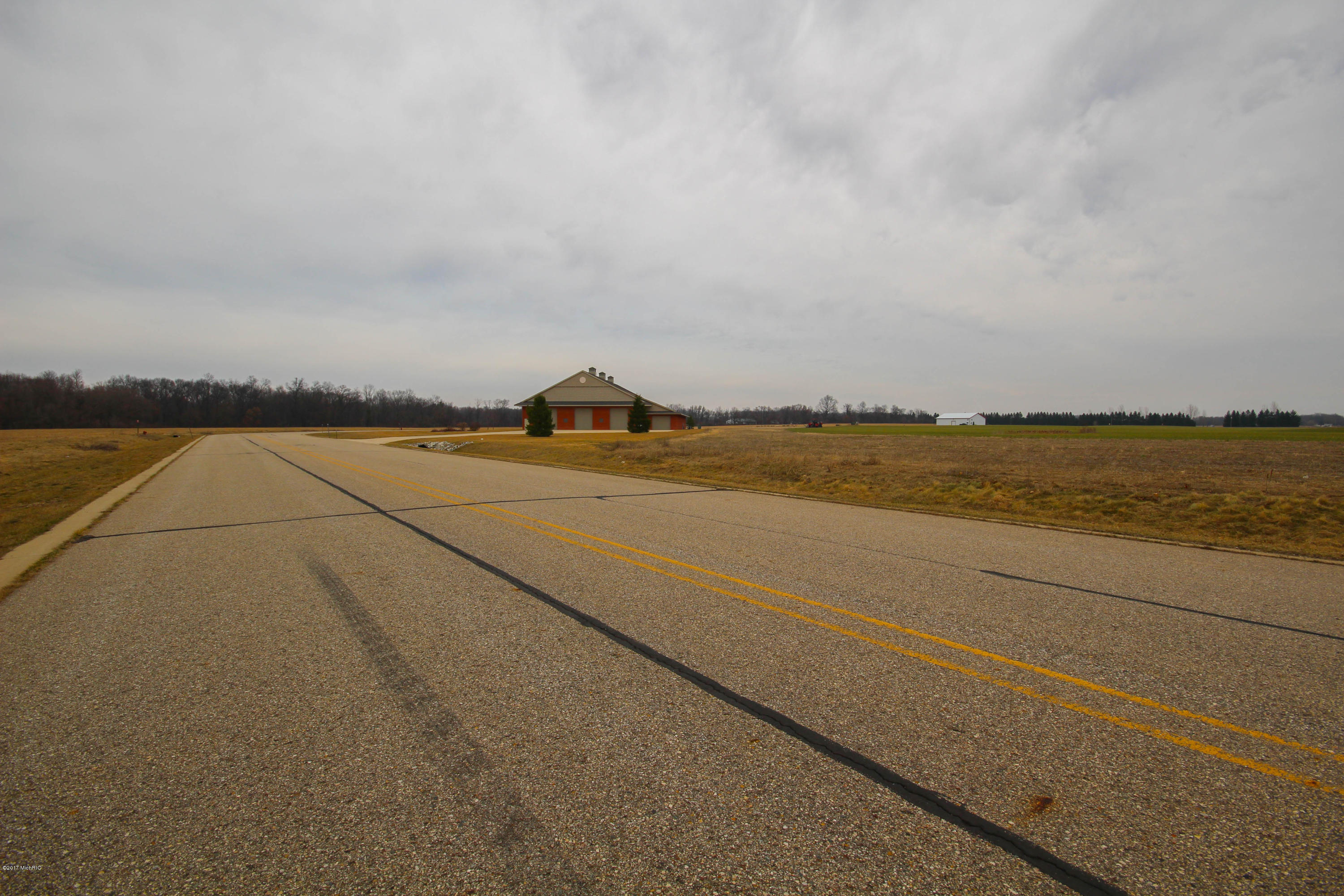 Three Hov Aire Drive, Unit 5 5 ACRES Three Rivers, MI 49093 - Photo 7 of 10 untitled (4 of 9)