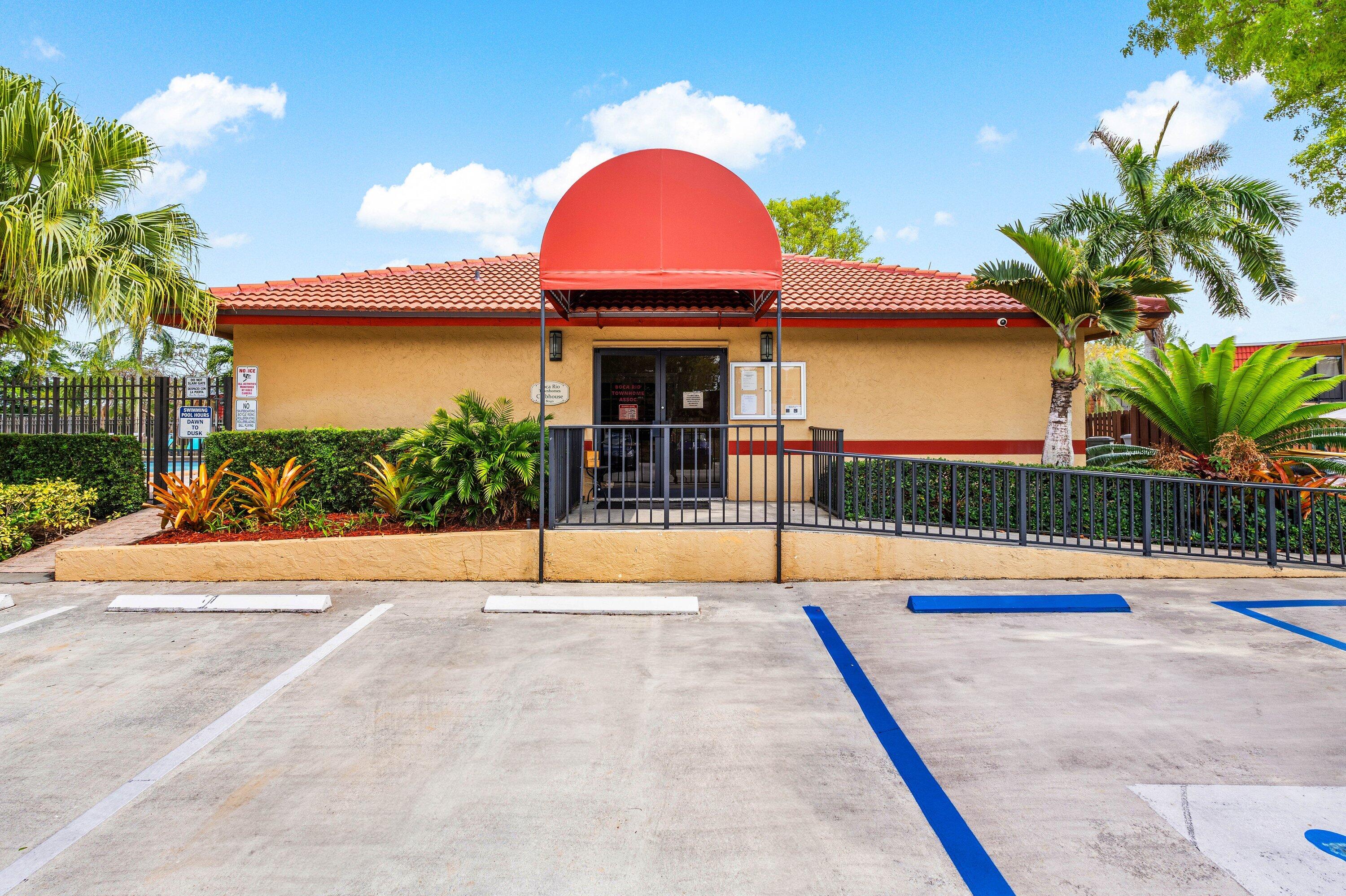 8122 Thames Boulevard, Unit C Boca Raton, FL 33433 - Photo 33 of 43 Clubhouse