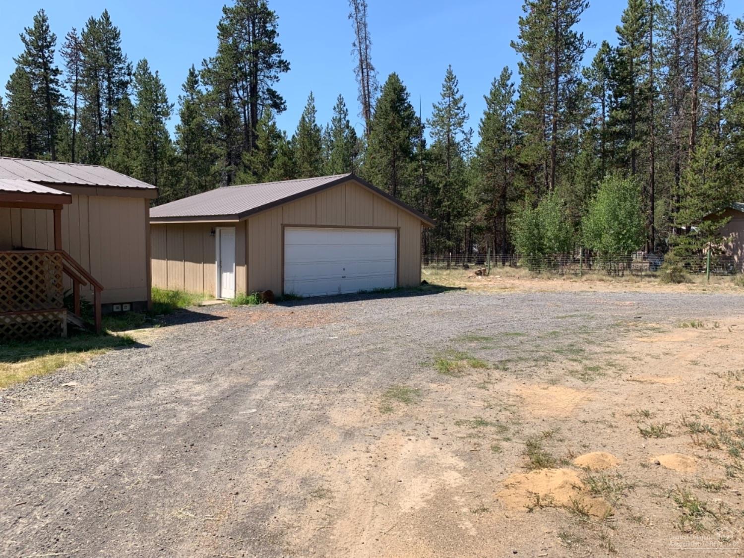 16949 Cagle Road La Pine, OR 97739 - Photo 3 of 21 Additional Photo