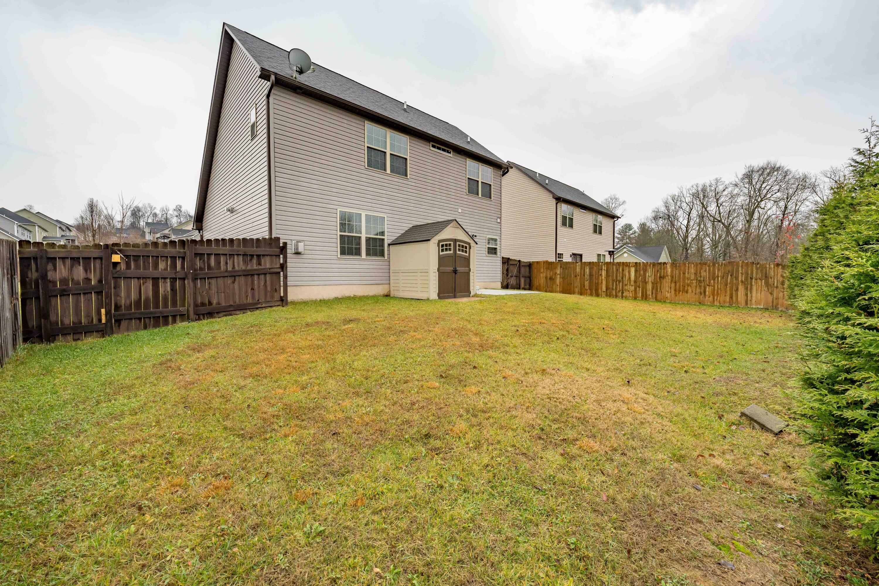 782 Candor Road Johnson City, TN 37615 - Photo 11 of 40 782 Candor Rd (10 of 40)