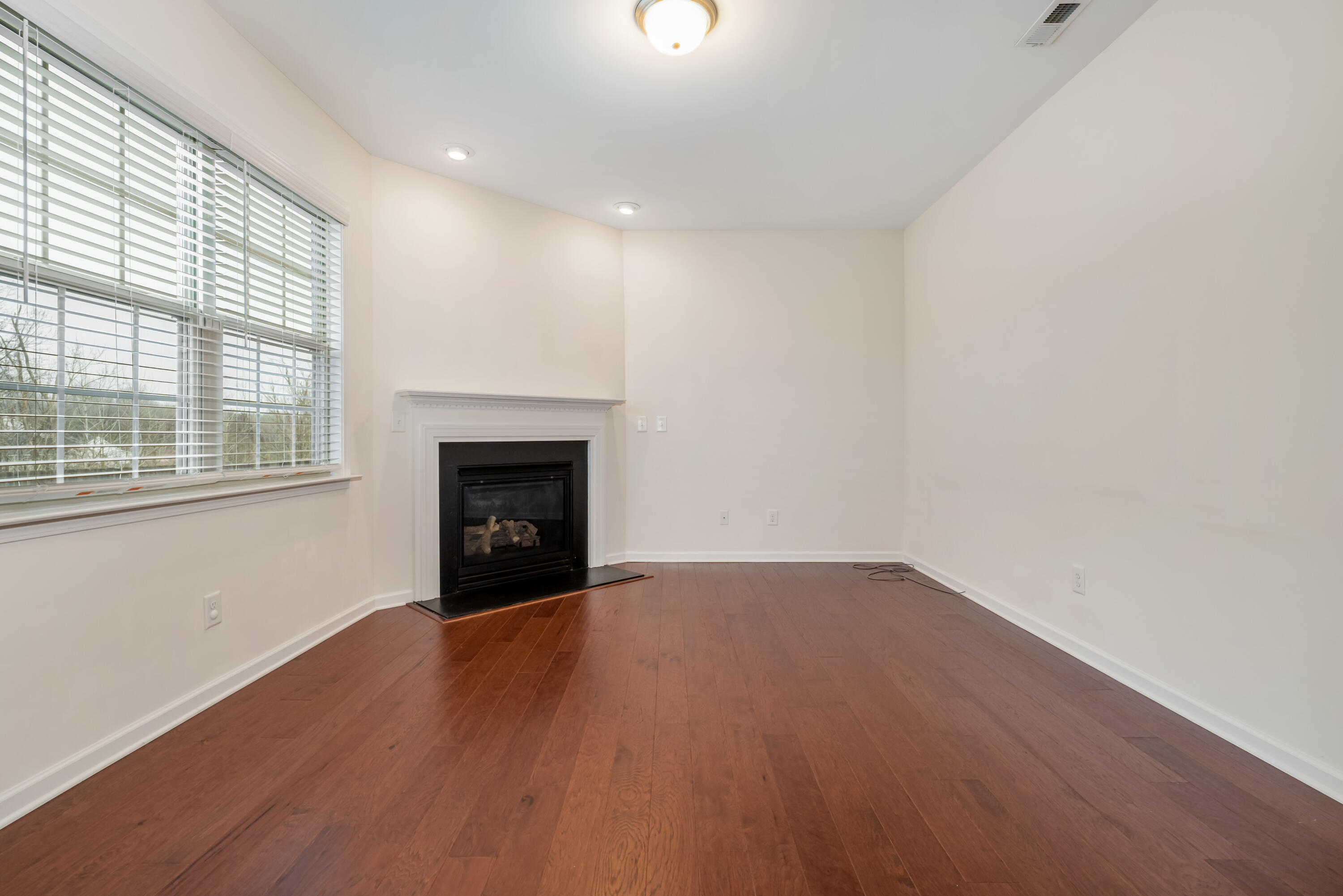 782 Candor Road Johnson City, TN 37615 - Photo 20 of 40 782 Candor Rd (19 of 40)