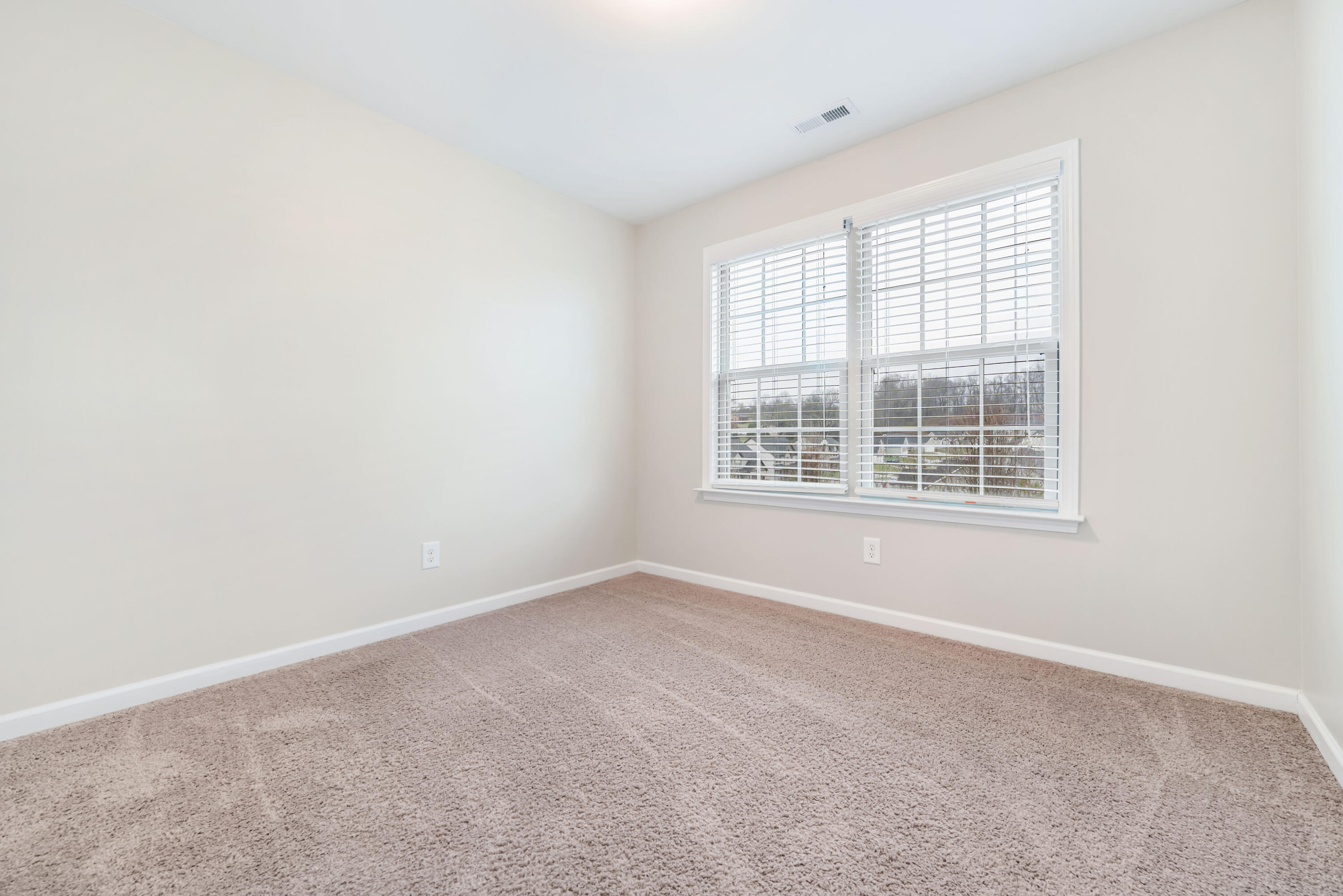782 Candor Road Johnson City, TN 37615 - Photo 32 of 40 782 Candor Rd (31 of 40)
