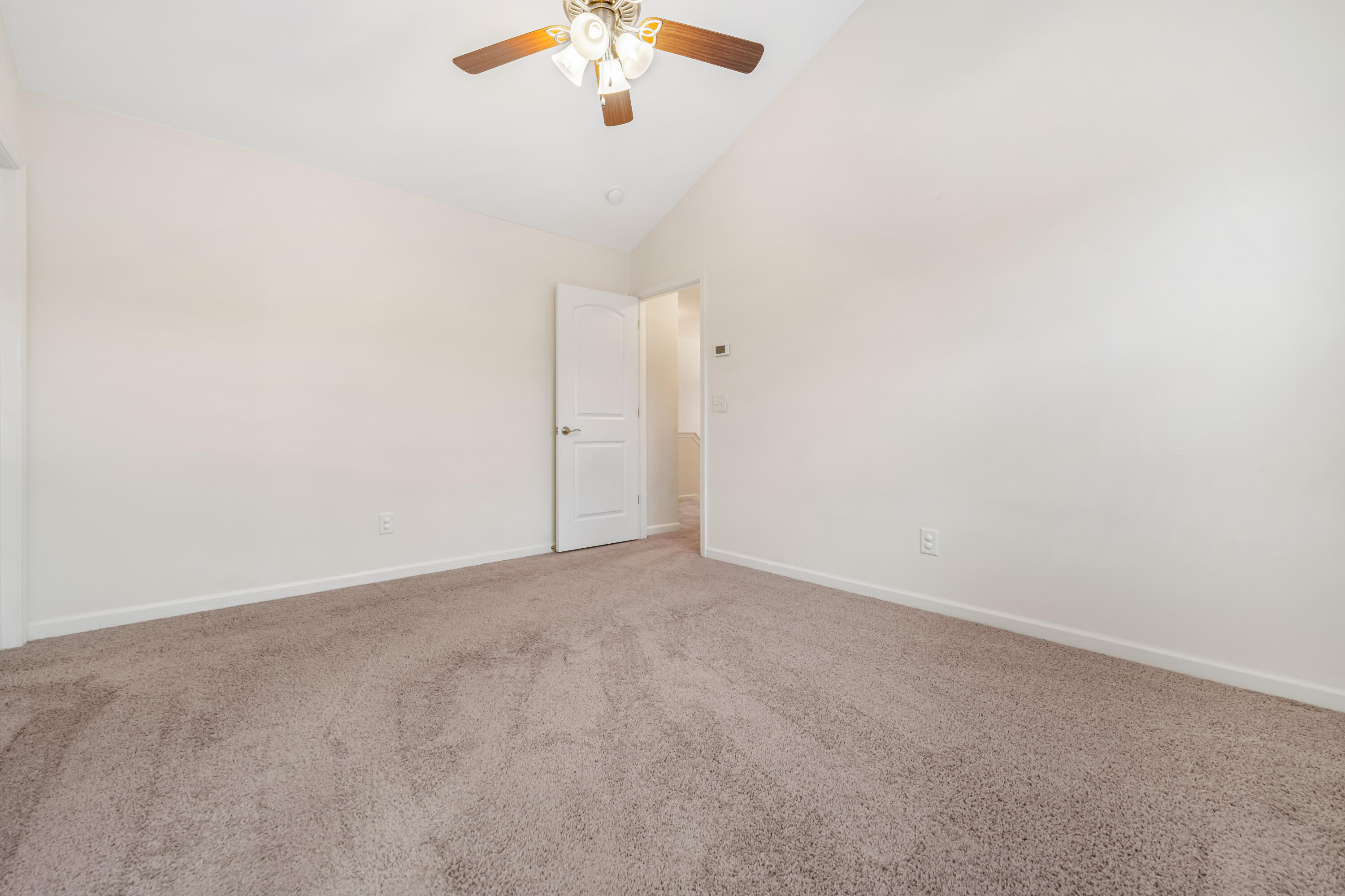 782 Candor Road Johnson City, TN 37615 - Photo 35 of 40 782 Candor Rd (34 of 40)