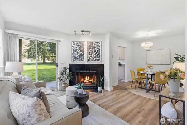 $275,000 | 5300 Harbour Pointe Boulevard, Unit 309A, Mukilteo, WA 98275