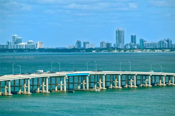 $7,000 | 460 Northeast 28th Street, Unit 1708, Miami, FL 33137