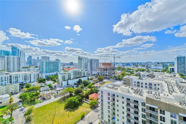 $7,000 | 460 Northeast 28th Street, Unit 1708, Miami, FL 33137