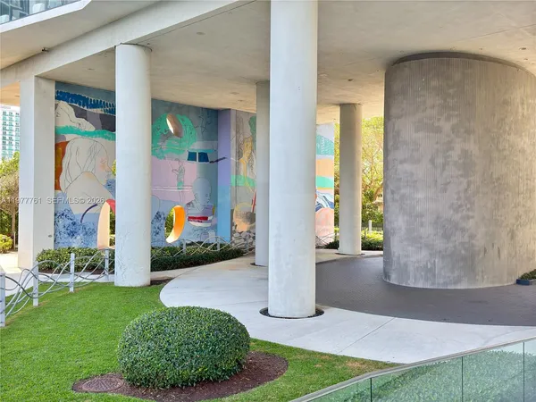 $7,000 | 460 Northeast 28th Street, Unit 1708, Miami, FL 33137