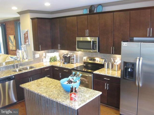 7329 Old Calvary Road Hanover, MD 21076 - Photo 4 of 10 Kitchen