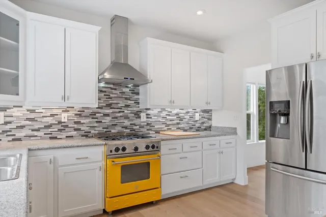 $2,250,000 | 9400 Chalk Hill Road, Healdsburg, CA 95448