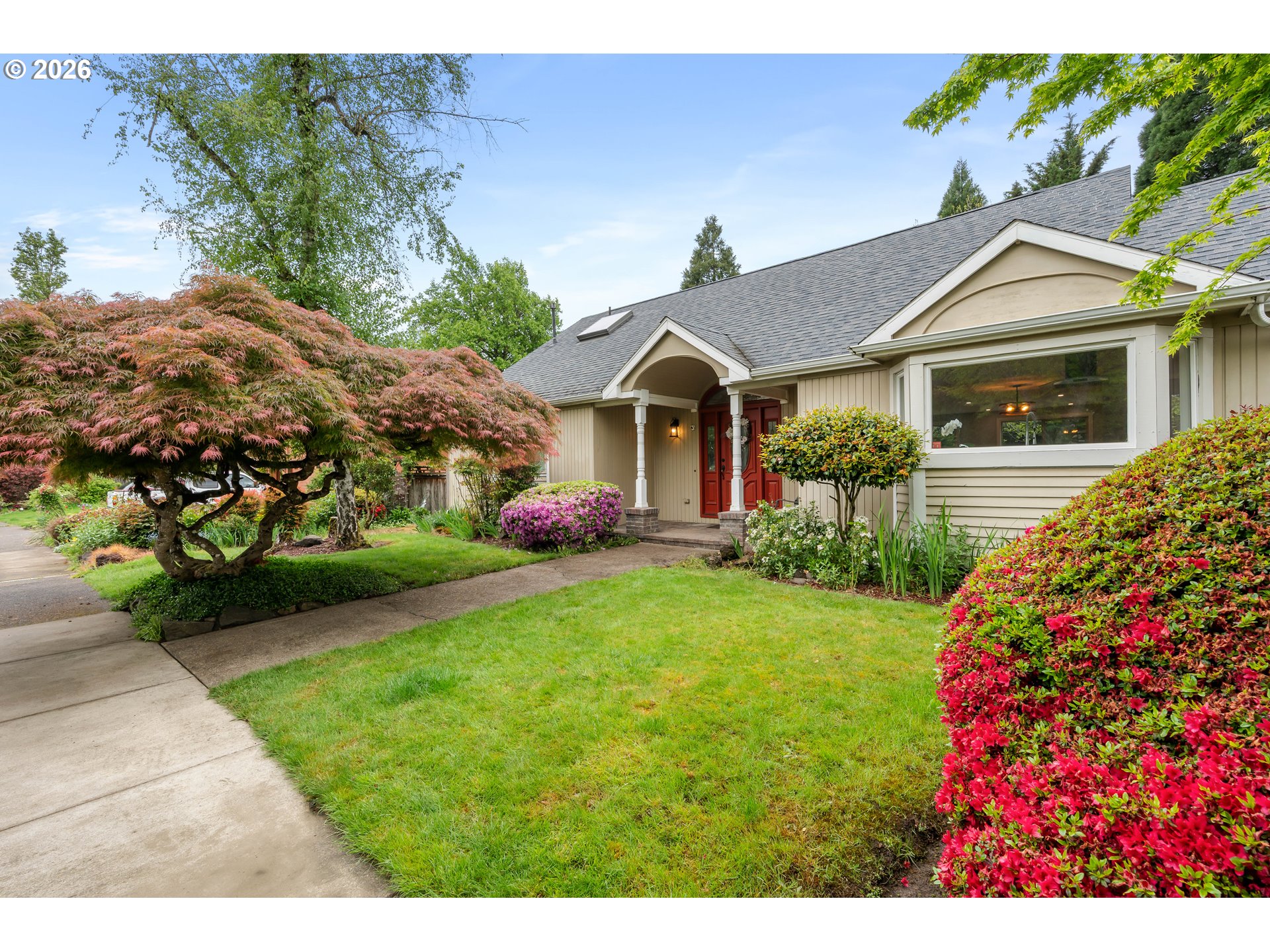 2742 Wingate Street Eugene, OR 97408 - Photo 2 of 45