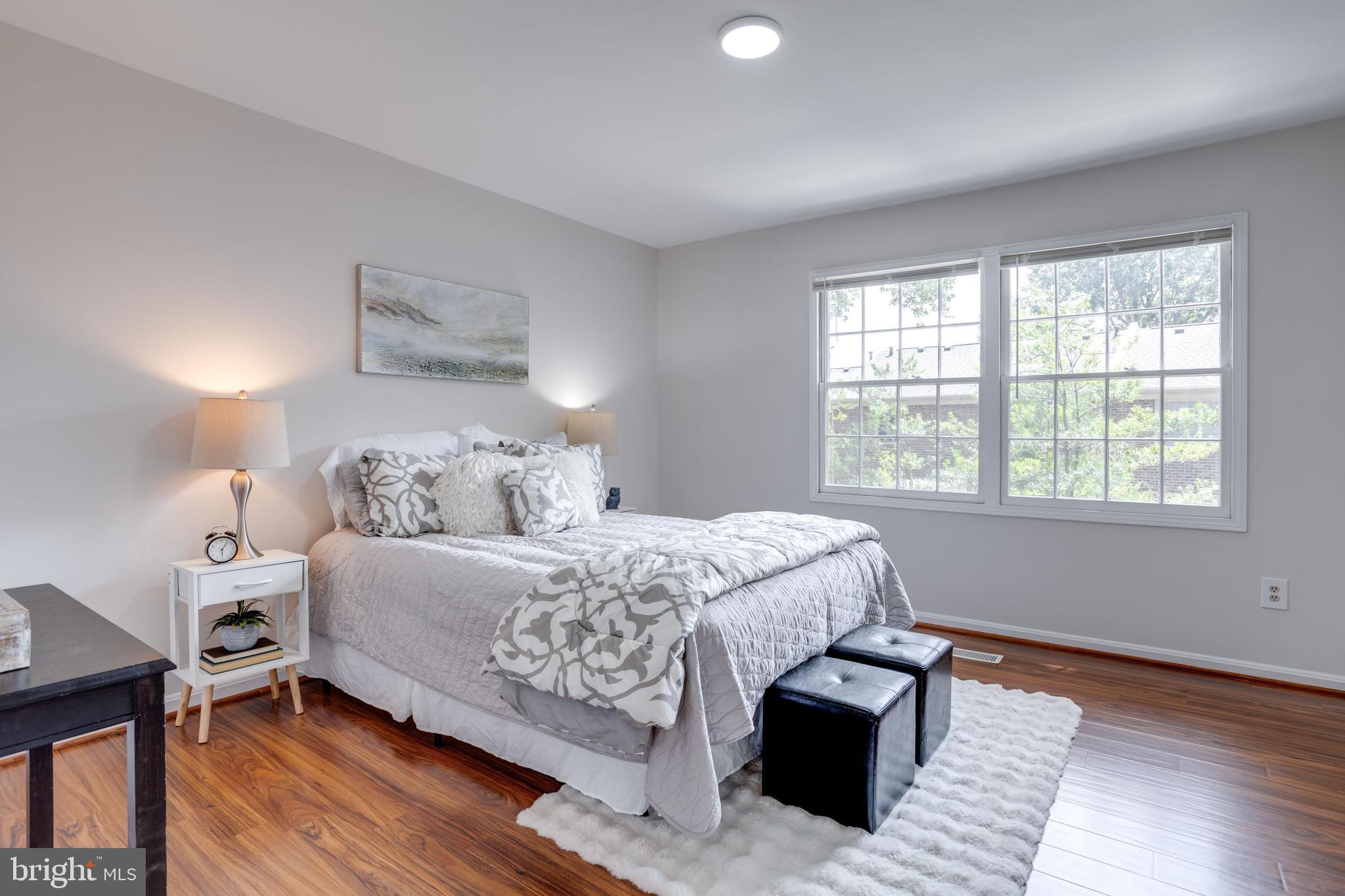 8553 Barrington Court, Unit 923 Springfield, VA 22152 - Photo 5 of 32