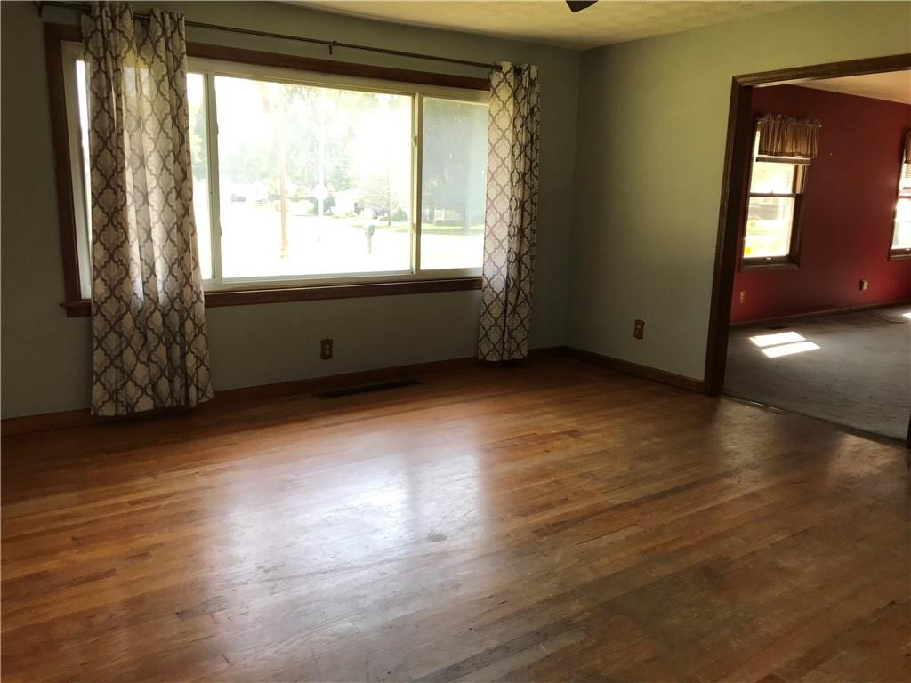 160 Maxwell Road Indianapolis, IN 46217 - Photo 14 of 39 Gallery Image 14