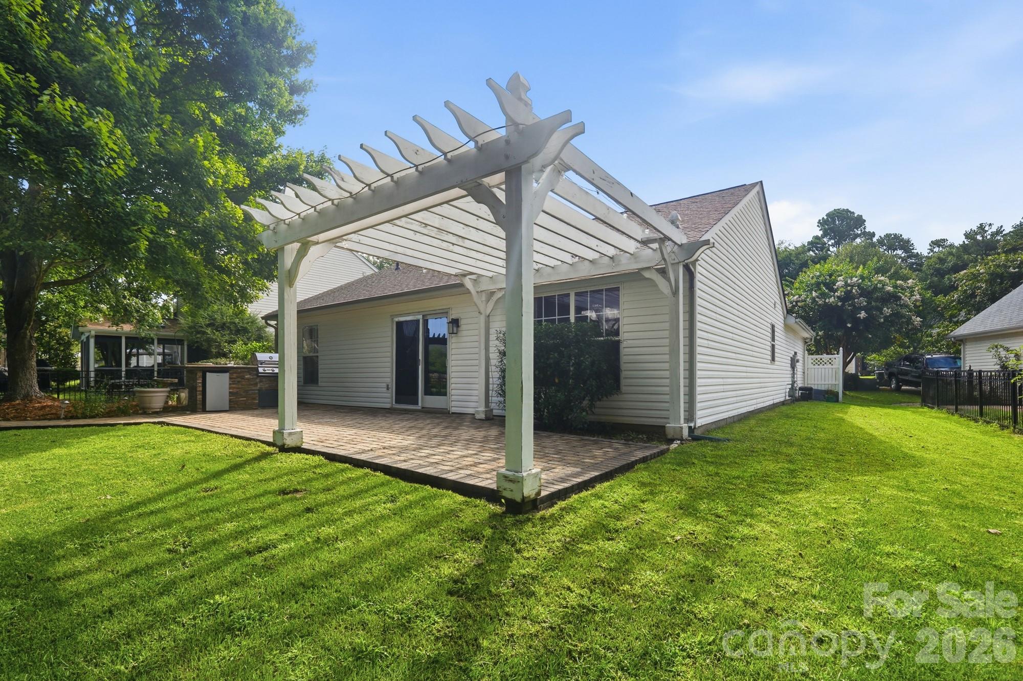 212 Chestnut Avenue Tega Cay, SC 29708 - Photo 30 of 33 Gallery Image 30