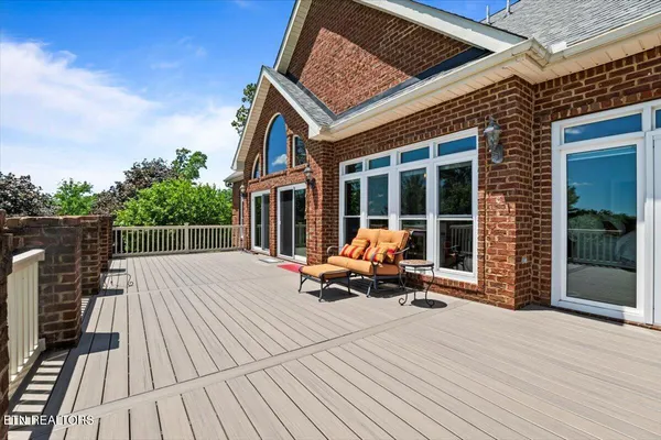 $749,000 | 145 Brave Drive, Oneida, TN 37841