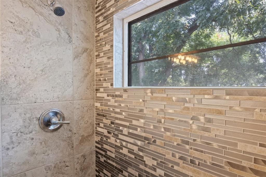 1123 West Gandy Street Denison, TX 75020 - Photo 25 of 38