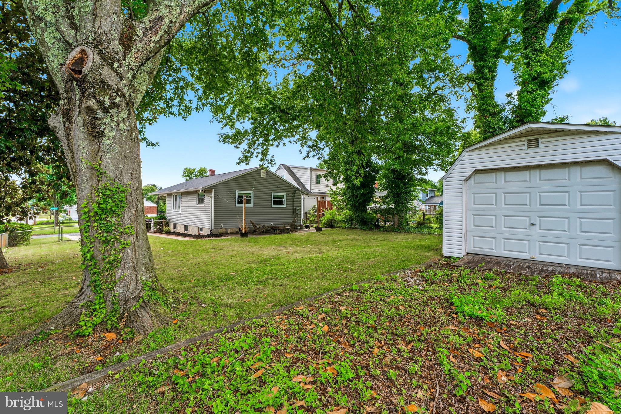 3224 Acton Road Parkville, MD 21234 - Photo 33 of 36