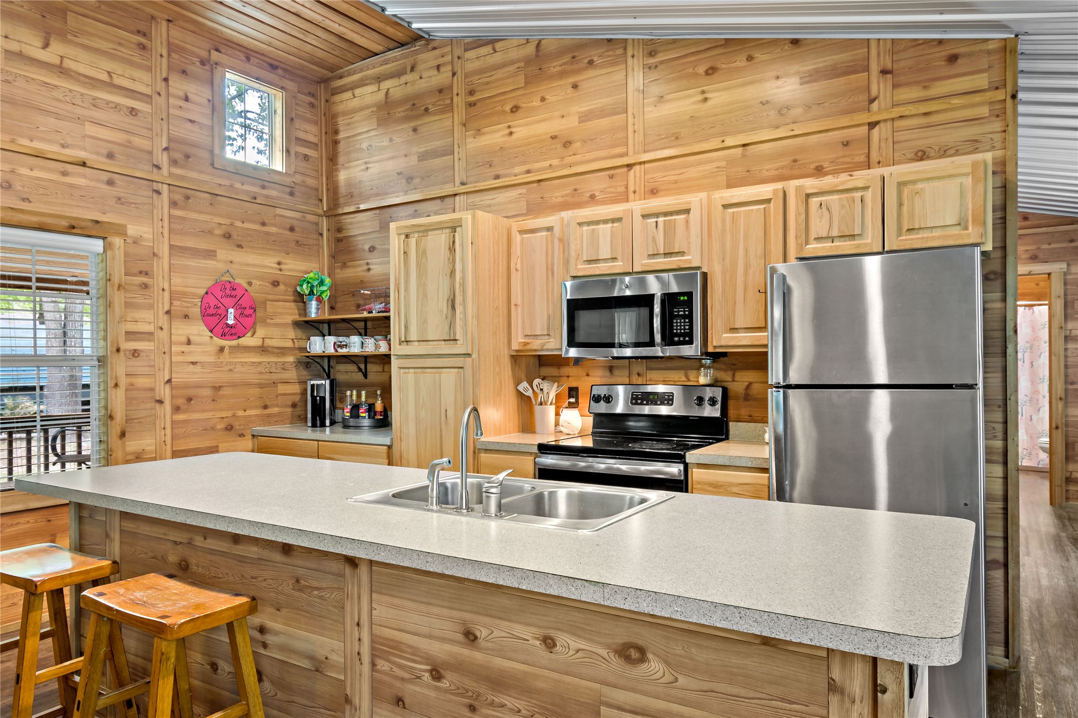 720 Cooke-Jones Road Point Blank, TX 77364 - Photo 8 of 30 High ceilings in the kitchen