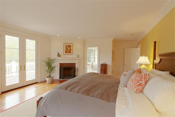 368 Strawberry Hill Road Concord, MA 01742 - Photo 21 of 29 Gallery Image 21