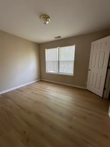 $2,600 | 2737 Borkshire Lane, Aurora, IL 60502