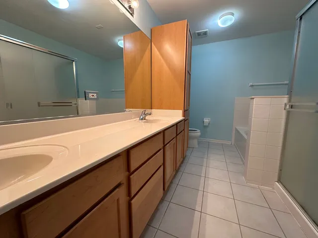 $2,600 | 2737 Borkshire Lane, Aurora, IL 60502