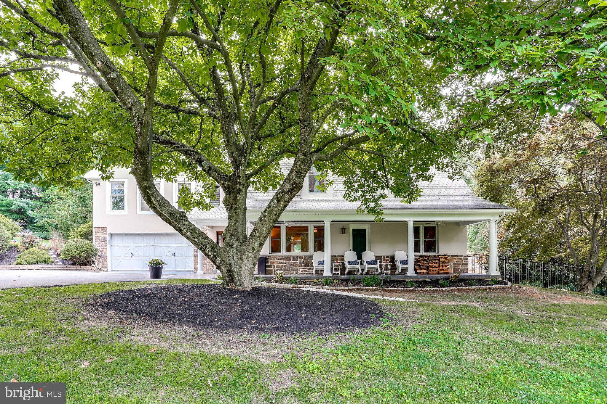 2208 Westridge Road Lutherville-Timonium, MD 21093 - Photo 3 of 28 Exterior (Front)