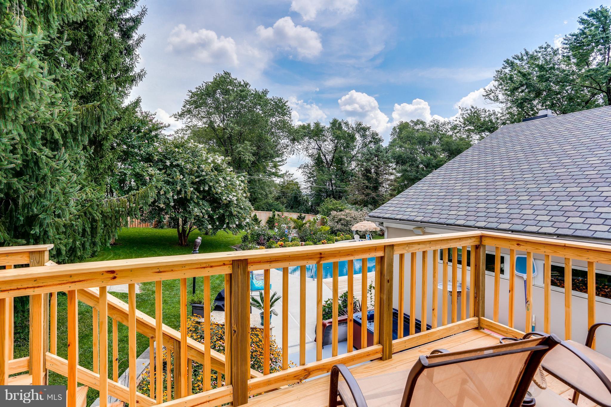2208 Westridge Road Lutherville-Timonium, MD 21093 - Photo 20 of 28 Exterior (General)