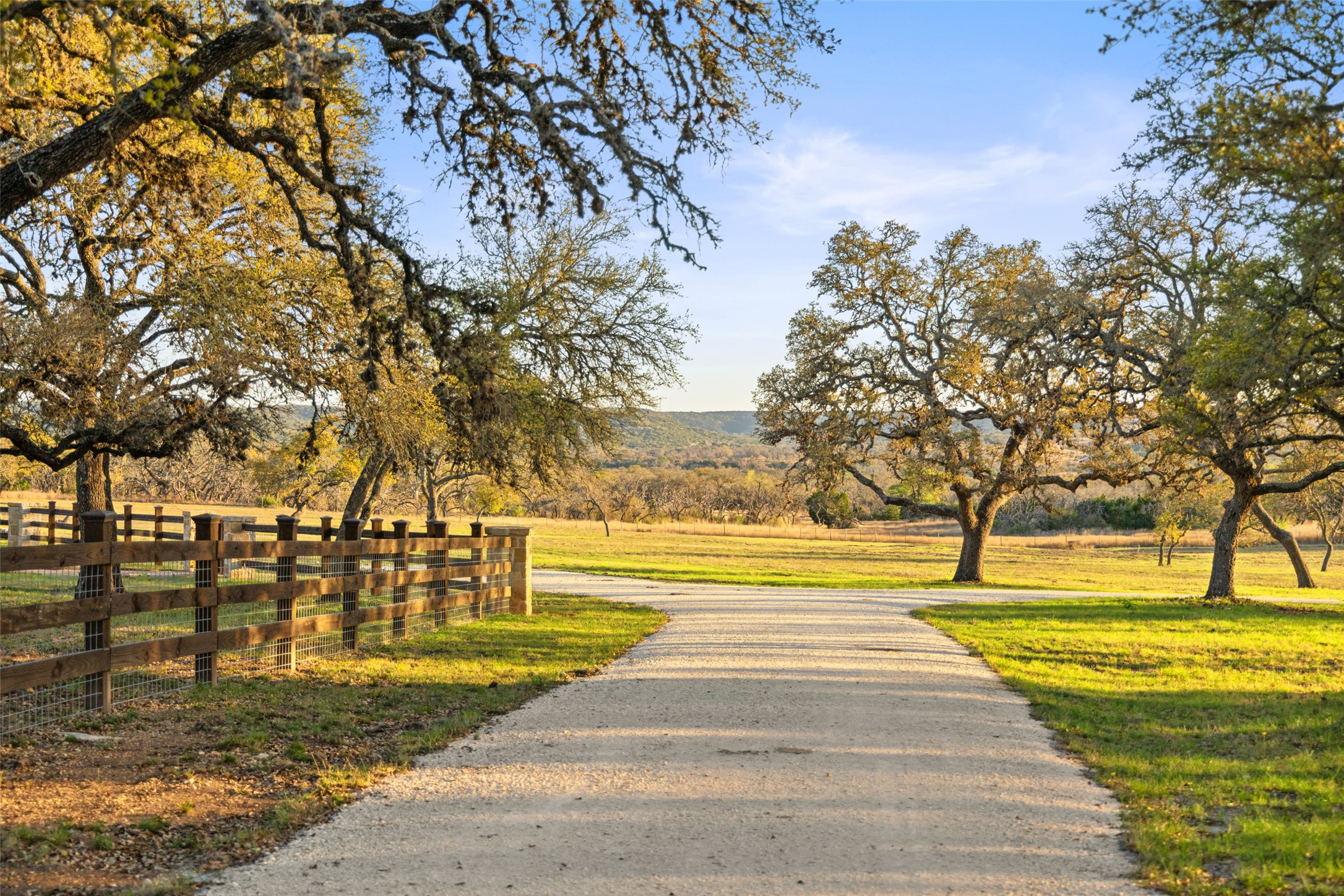 4827 Maenius Road Blanco, TX 78606 - Photo 6 of 23 View of home's community