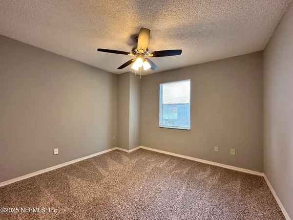 $1,575 | 1114 Romaine Circle West, Jacksonville, FL 32225