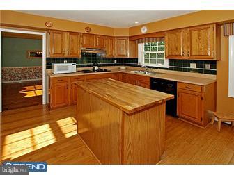 4389 Angus Circle Doylestown, PA 18902 - Photo 3 of 12 Kitchen
