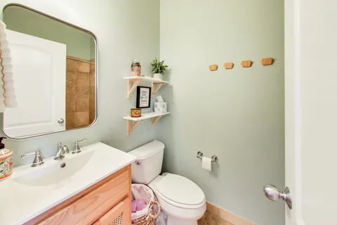 $599,000 | 4110 North Western Avenue, Unit 2S, Chicago, IL 60618