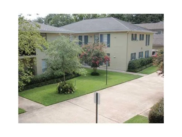 $1,325 | Undisclosed Address, River Ridge, LA 70123