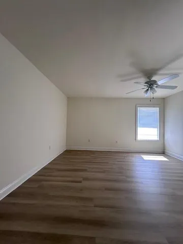 $1,325 | Undisclosed Address, River Ridge, LA 70123