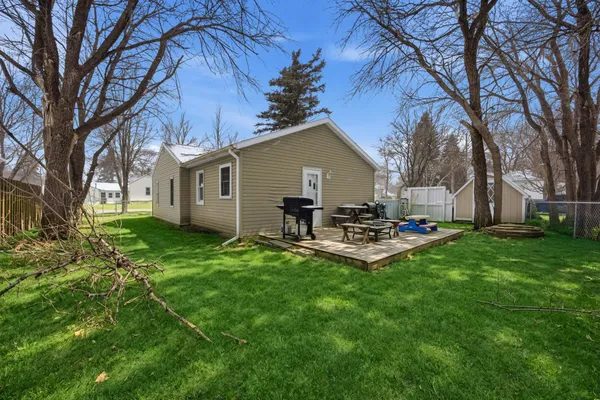 $174,000 | 1502 5th Avenue North, Moorhead, MN 56560